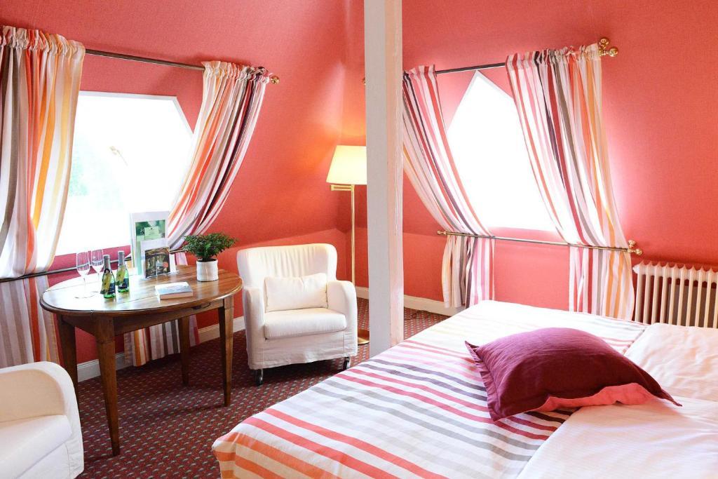 Romantik Hotel Jagdhaus Waldfrieden Bilsen Szoba fotó